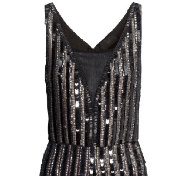 H&M beautiful black gold sequin beaded jumpsuit romper XS - Picture 4 of 4